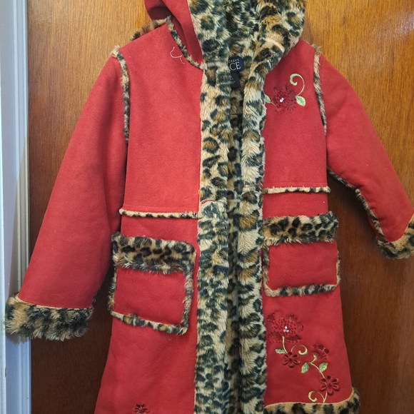 Sz 4 children's place red and cheetah coat. - Picture 2 of 9